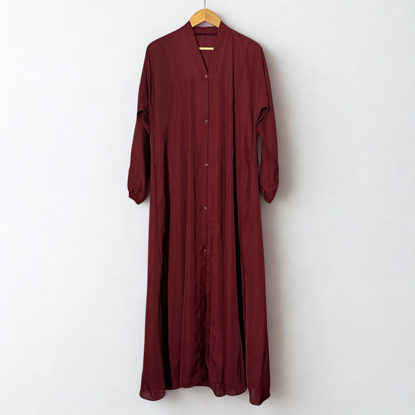 Maroon open Abaya with two sides pocket and front Plates