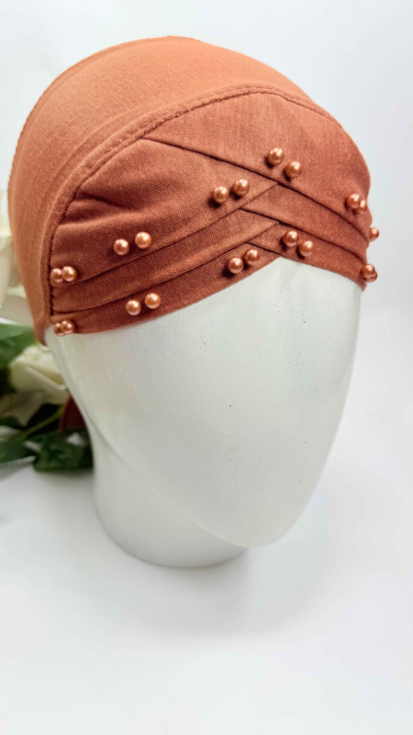 3D Layer Cap With Pearl