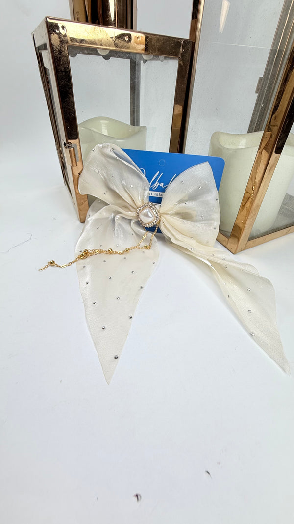 Silk Mukaish Bow With Pearl Stone