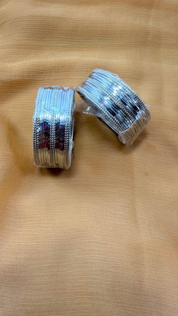 Plain Silver Metal Bangle with stones Bangle