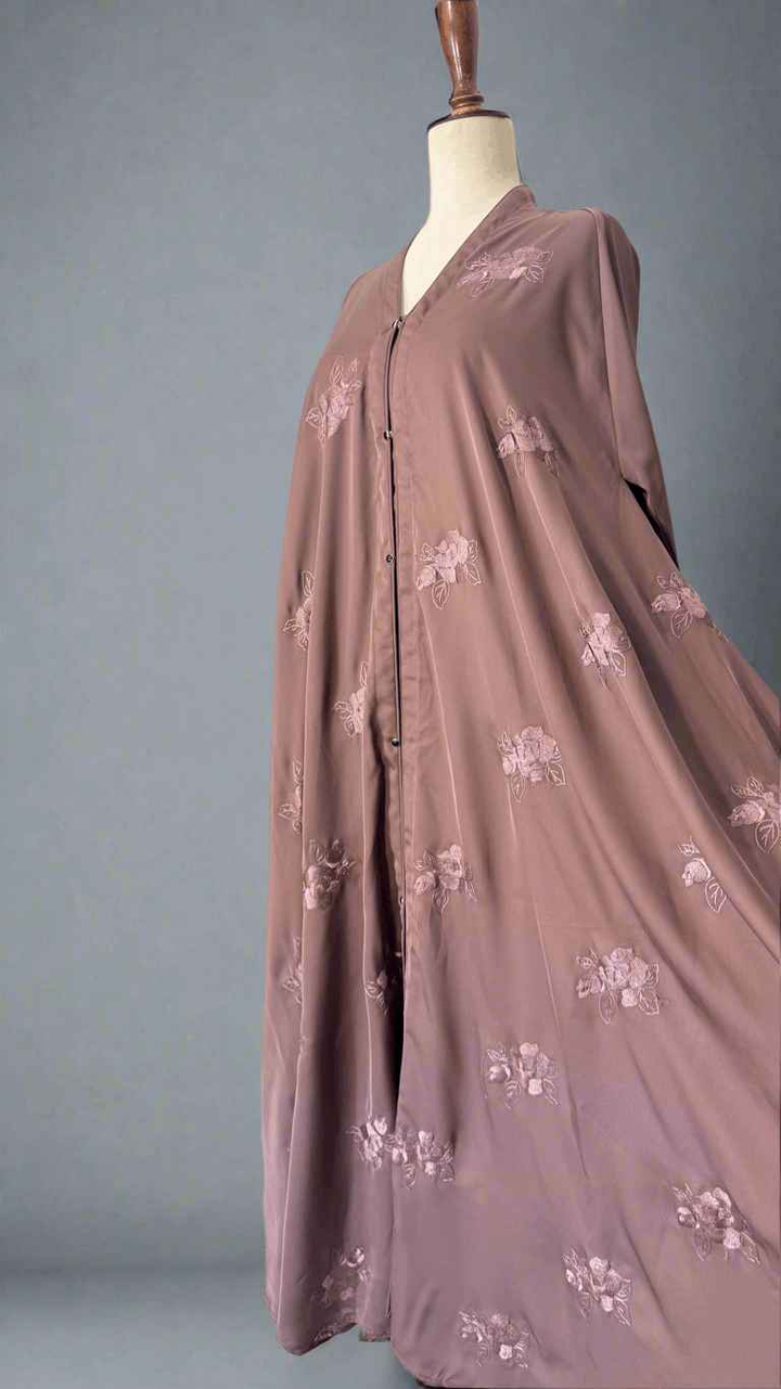 Embroidered Maxi Abaya