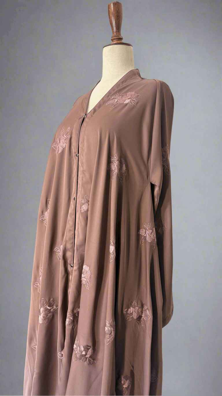 Embroidered Maxi Abaya