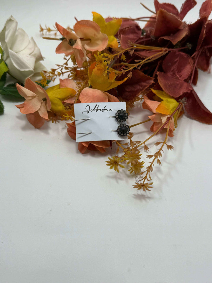 Flower pin with pearl - Jilbabee