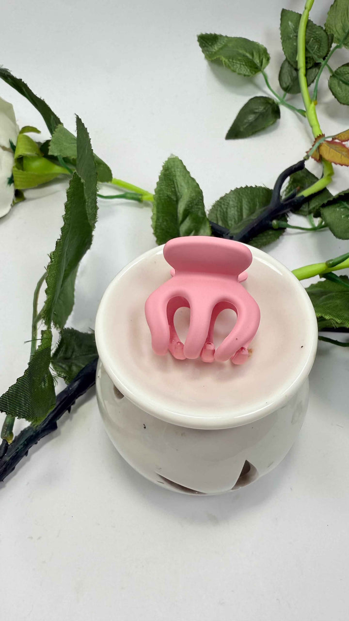 Mat Finish m shape cachers